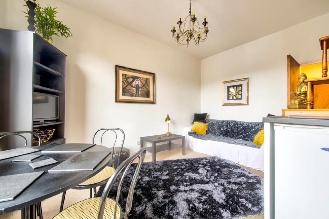 Guestready - Apartment In The Historic Grassmarket For 2 Guests 에든버러 외부 사진