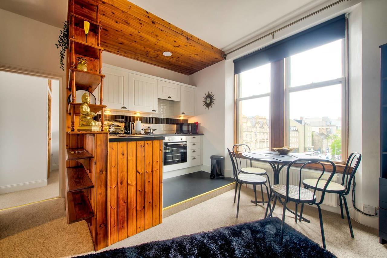 Guestready - Apartment In The Historic Grassmarket For 2 Guests 에든버러 외부 사진